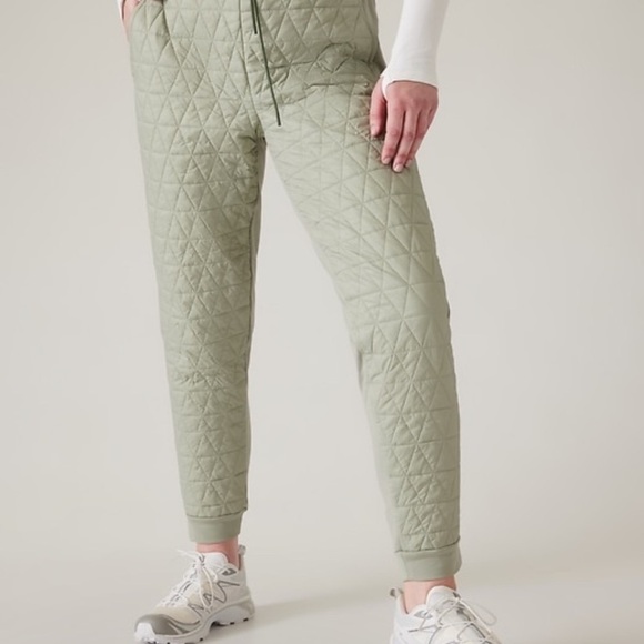 ATHLETA SOLSTICE JOGGER NWOT - Picture 2 of 9